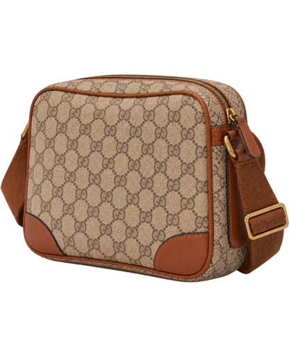 Gucci medium Emblem GG Supreme messenger bag