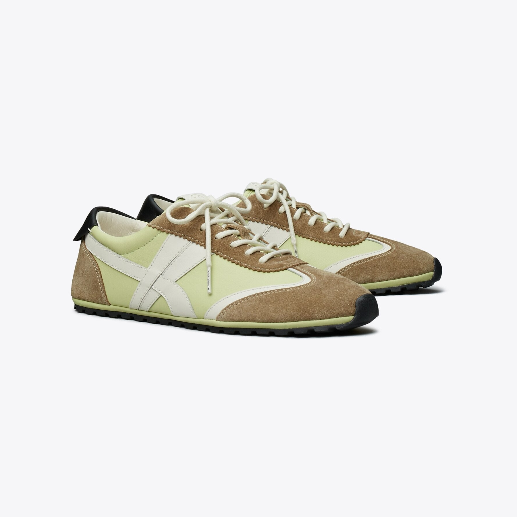 Hank Field Sneaker