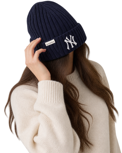 Heritage Yankees Serif Cashmere Beanie - Navy/White