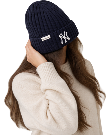 Heritage Yankees Serif Cashmere Beanie - Navy/White