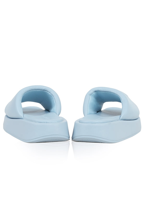 Hocb sky blue sliders