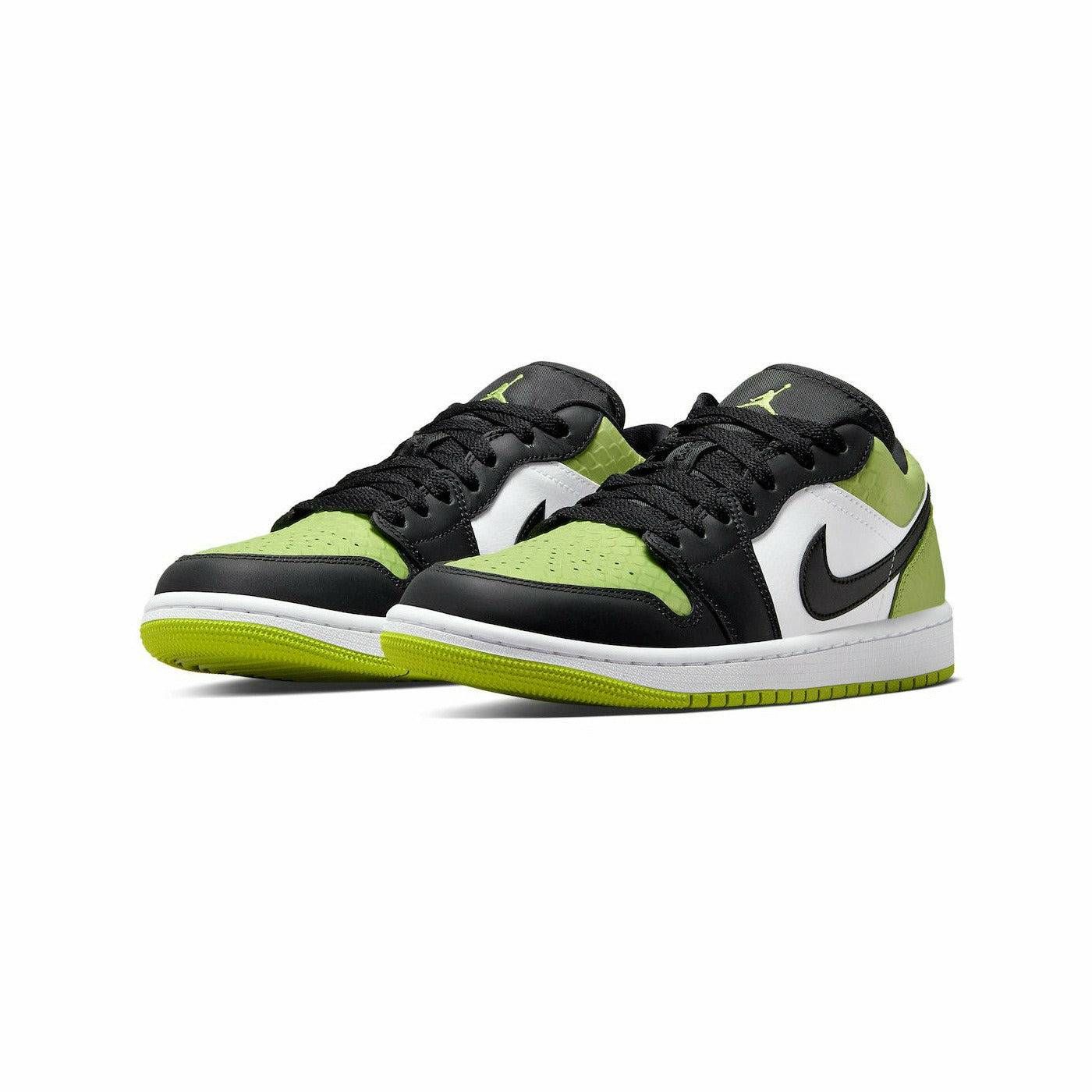 Air Jordan 1 Low SE 'Vivid Green Snakeskin'