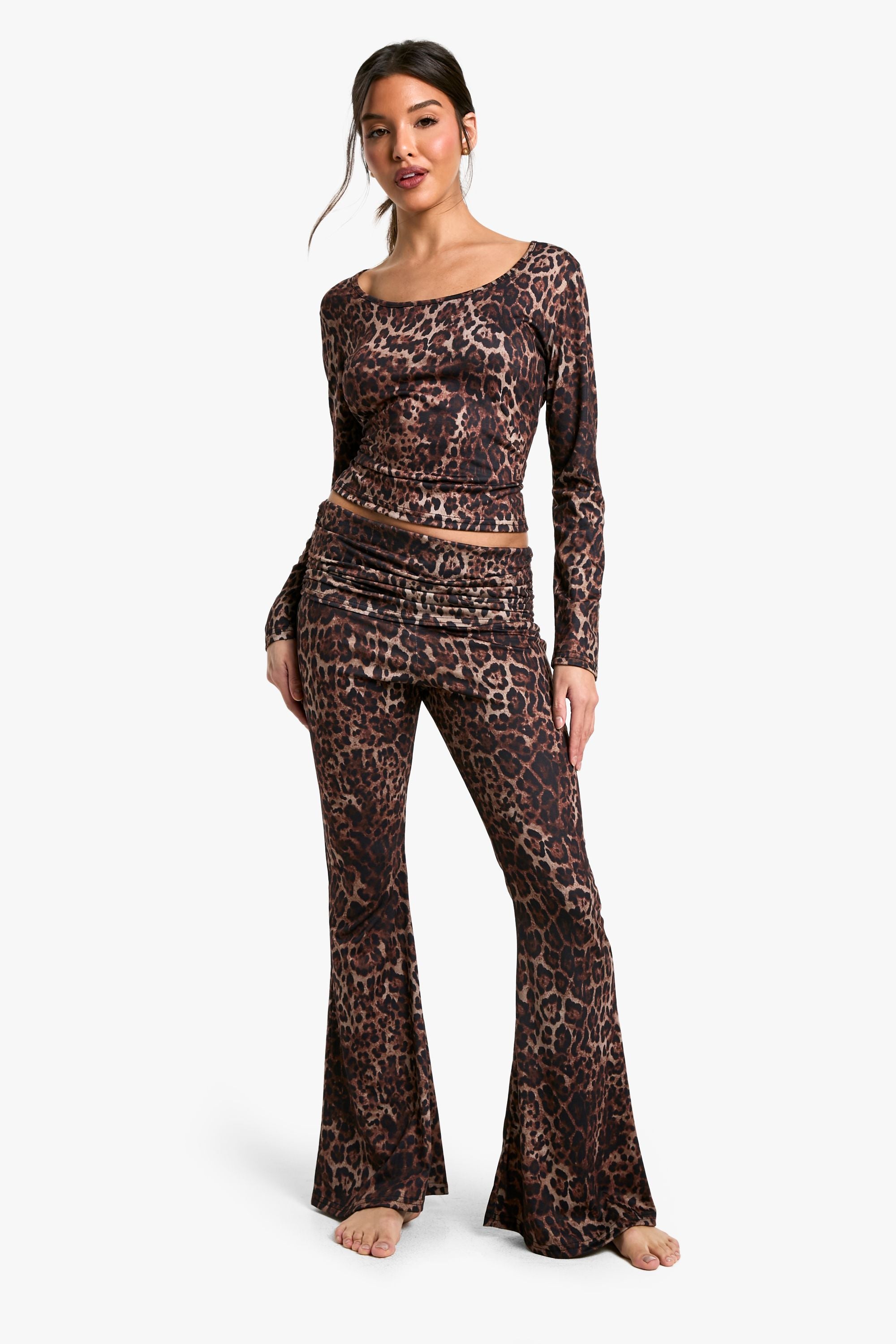 Loungewear Leopard Print Scoop Neck Long Sleeve Top