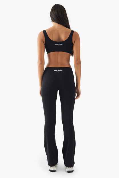 DSGN Studio Sport Zip Front Light Support Padded Sports Bra