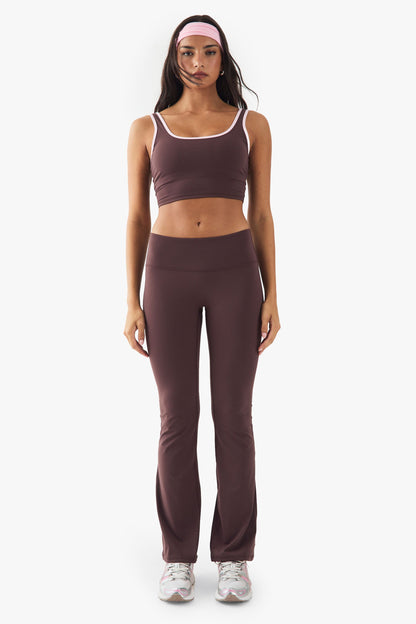DSGN Studio Sports Ultra Sculpt Contrast Piping Padded Sports Bra