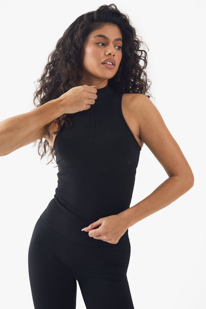 DSGN Studio Ultra Sculpt Padded Zip Racer Sports Bra
