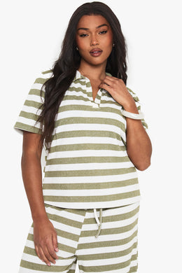 Plus V Neck Collared Knitted Top