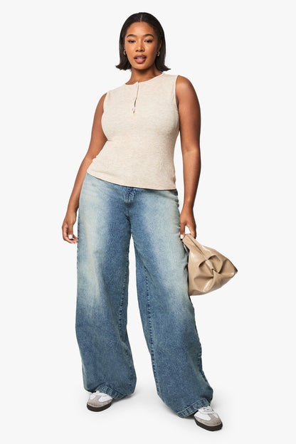 Plus Button Front Notch Top