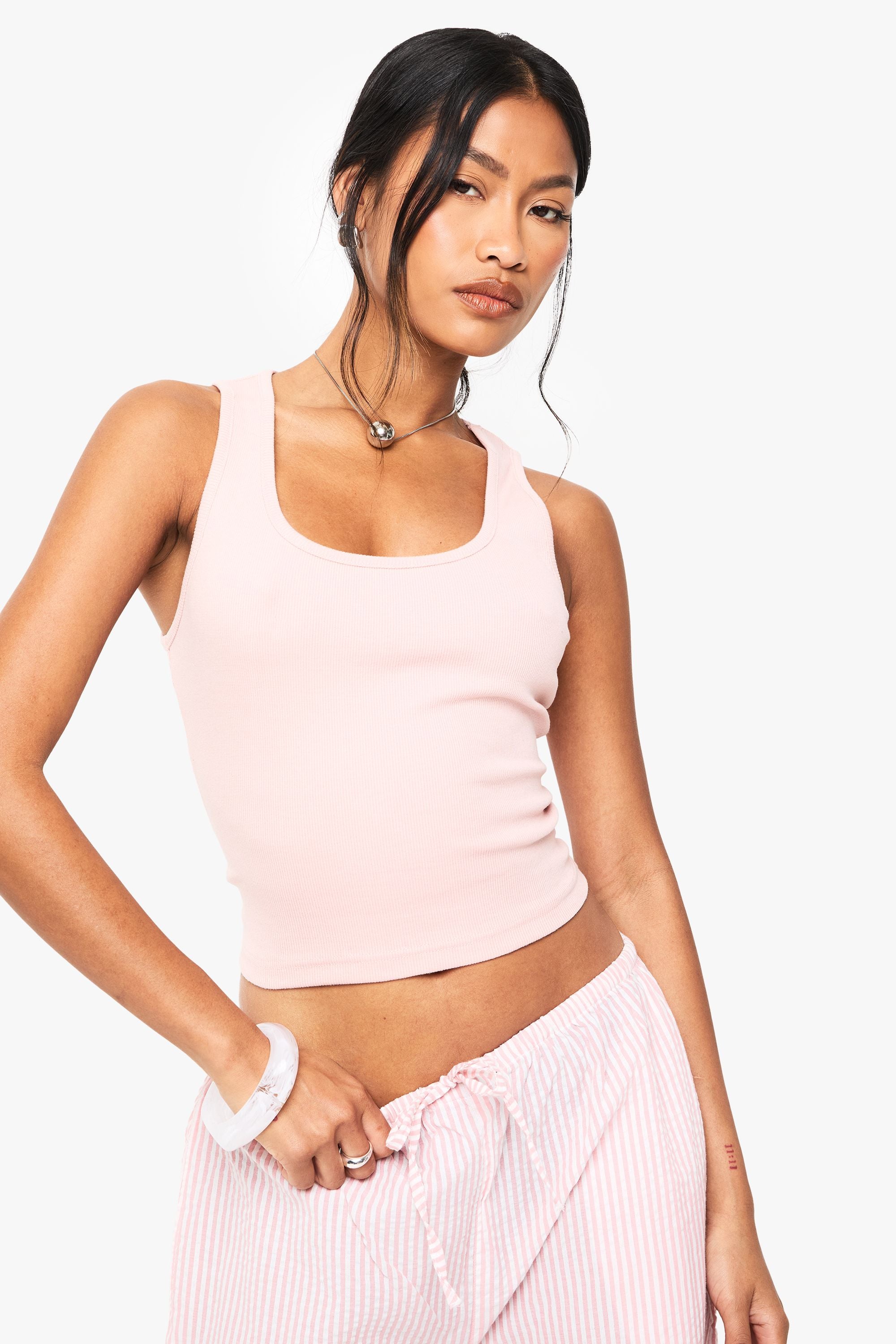 Boohoo Basics Rib Scoop Neck Racer Back Vest Top