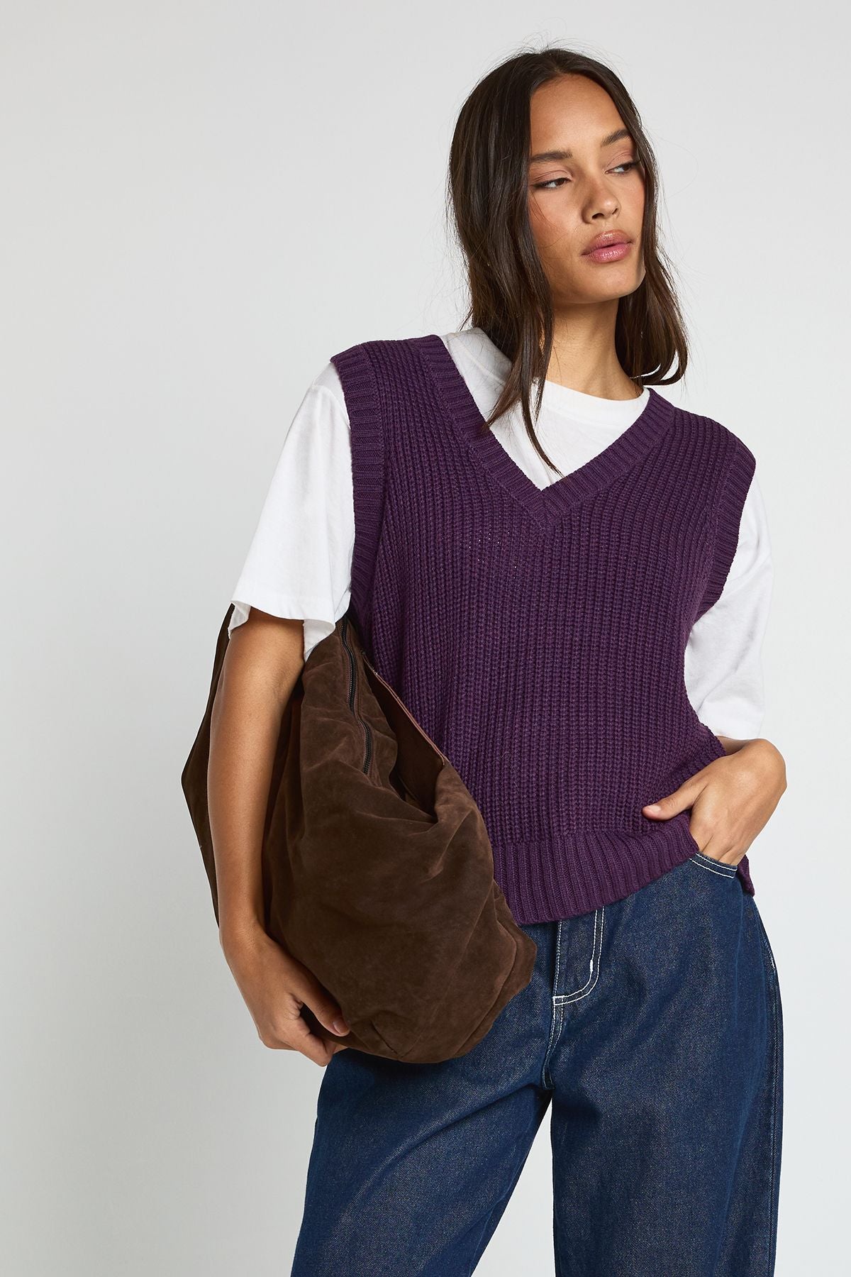 Boxy Fitted Knitted Vest