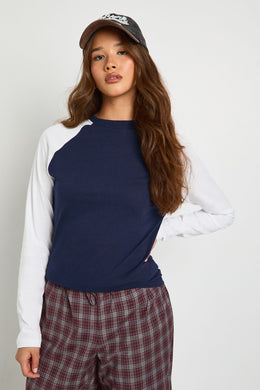 Contrast Raglan Long Sleeve Fitted Top