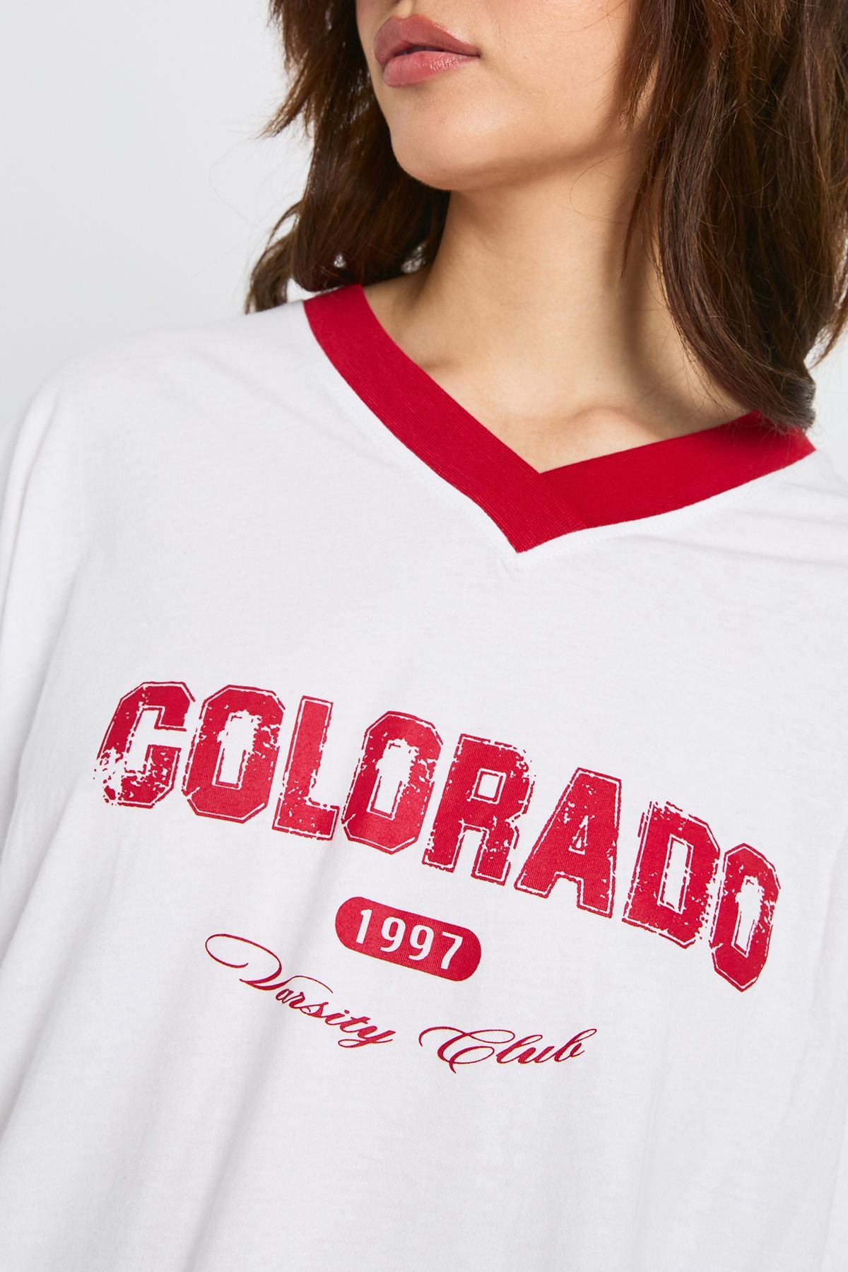 Colorado Contrast Binding Long Sleeve Top