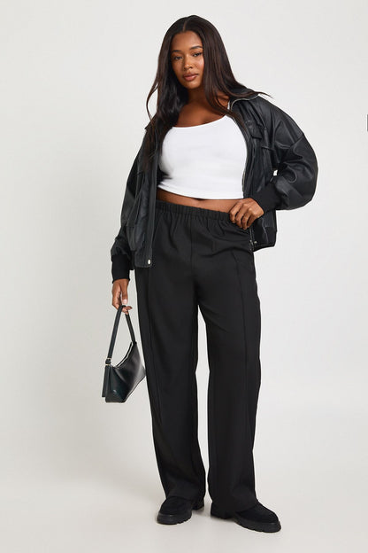 Plus Boohoo Basics Tailored Tapered Trouser