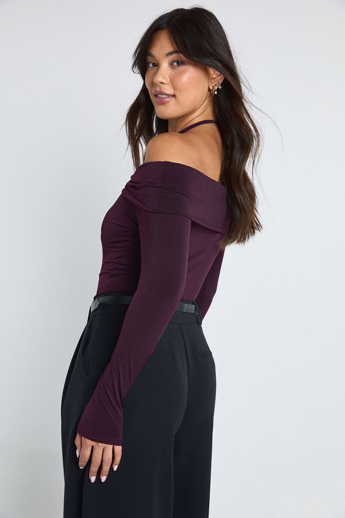 Slinky Bow Bardot Detail Top