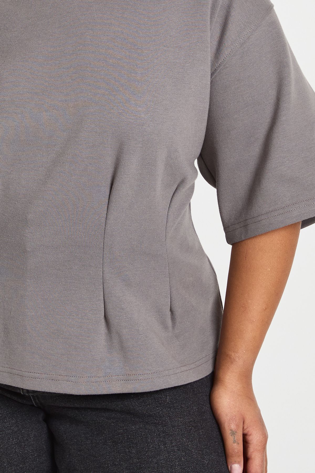 Plus Oversized Cinched T-shirt