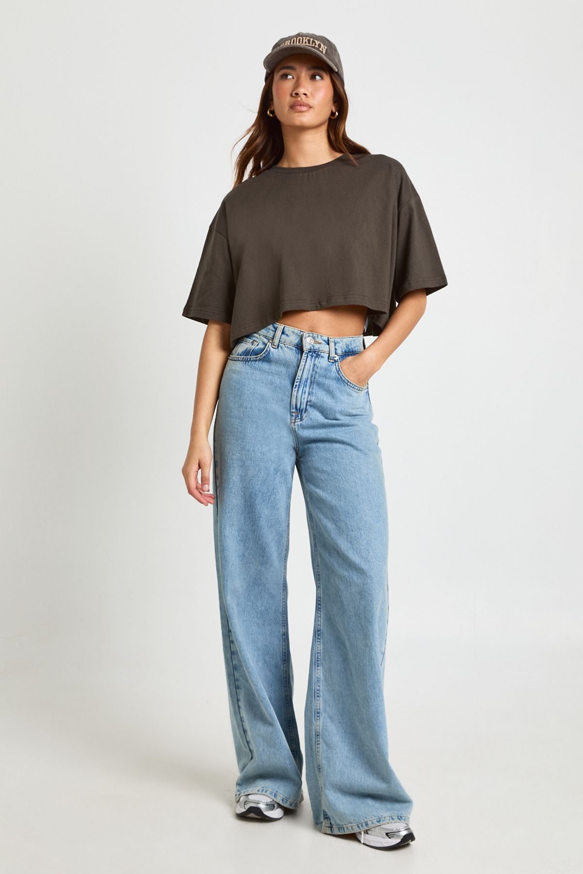 Basic Oversized Boxy Crop T-Shirt