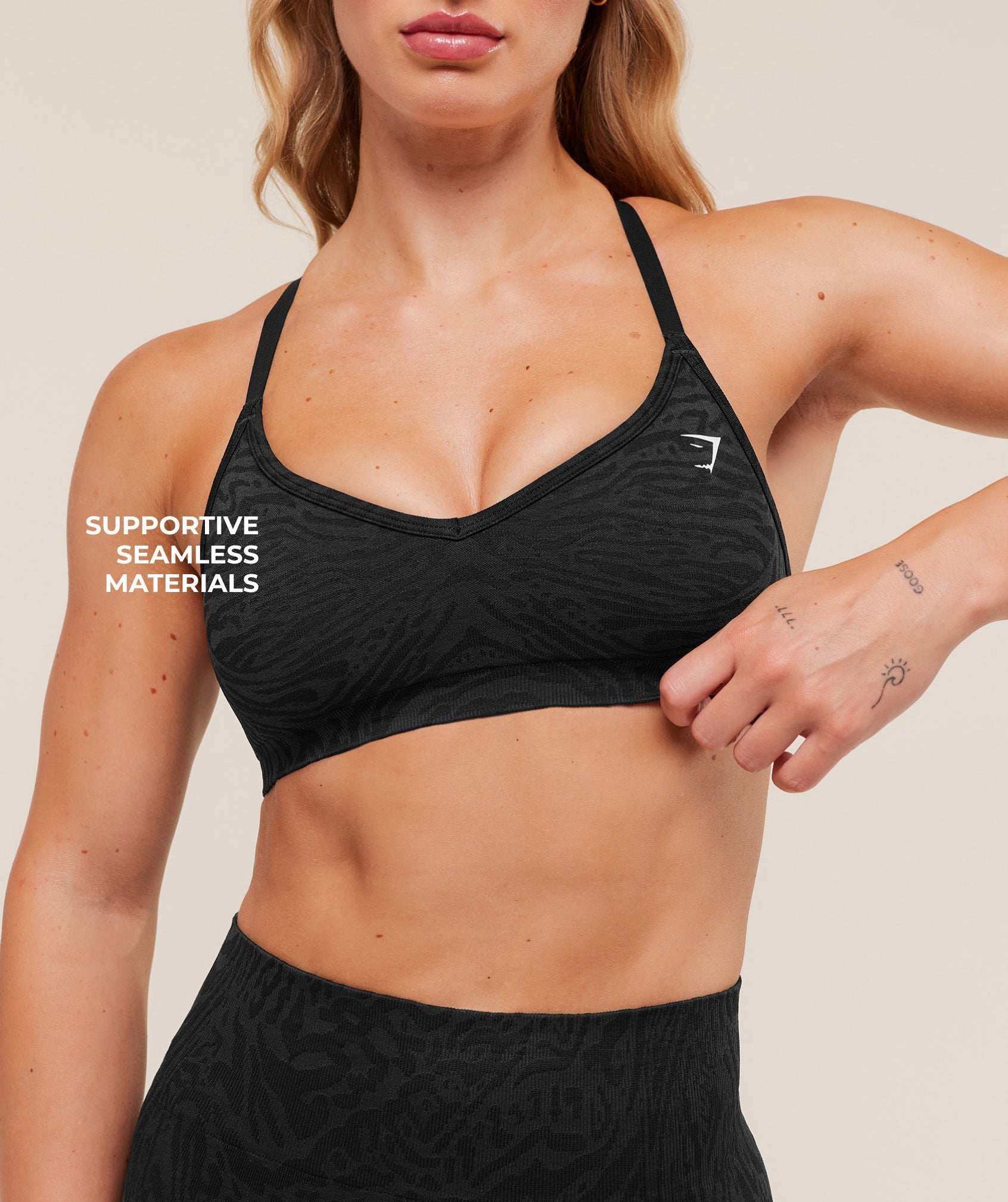 Gymshark Adapt Animal Seamless Sports Bra - Black/Asphalt Grey