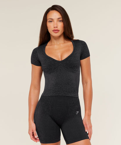 Gymshark Adapt Animal X Whitney Short Sleeve Top - Black /  Asphalt Grey