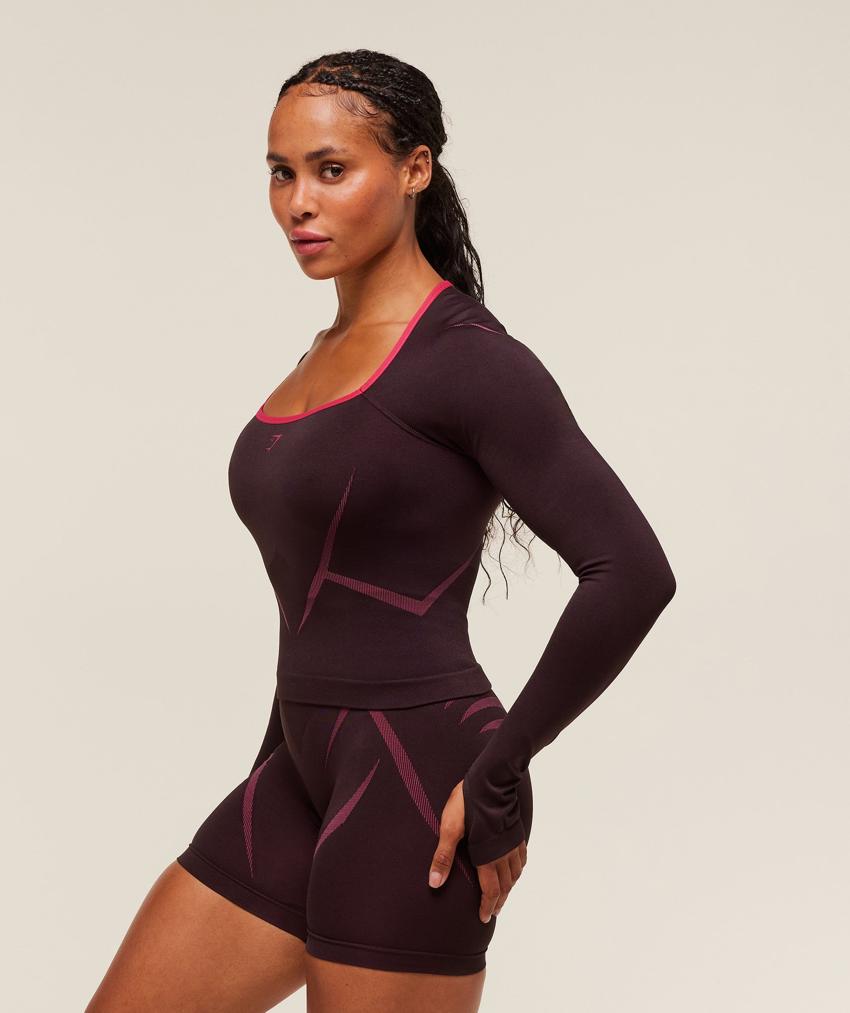 Gymshark Apex Lift Seamless Long Sleeve Crop Top - Cherry Purple/Build Pink