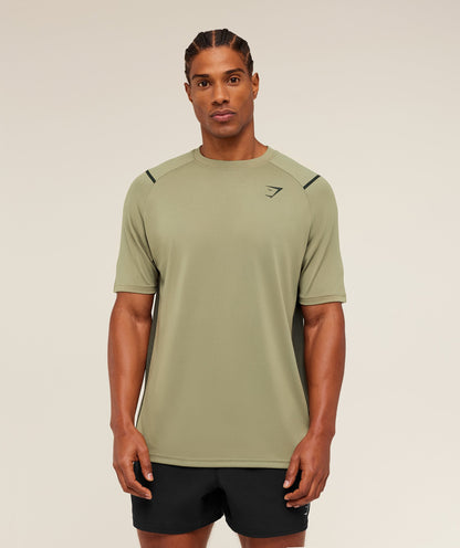 Gymshark Arrival Contrast T-Shirt -  Grounded Green /  Strength Green