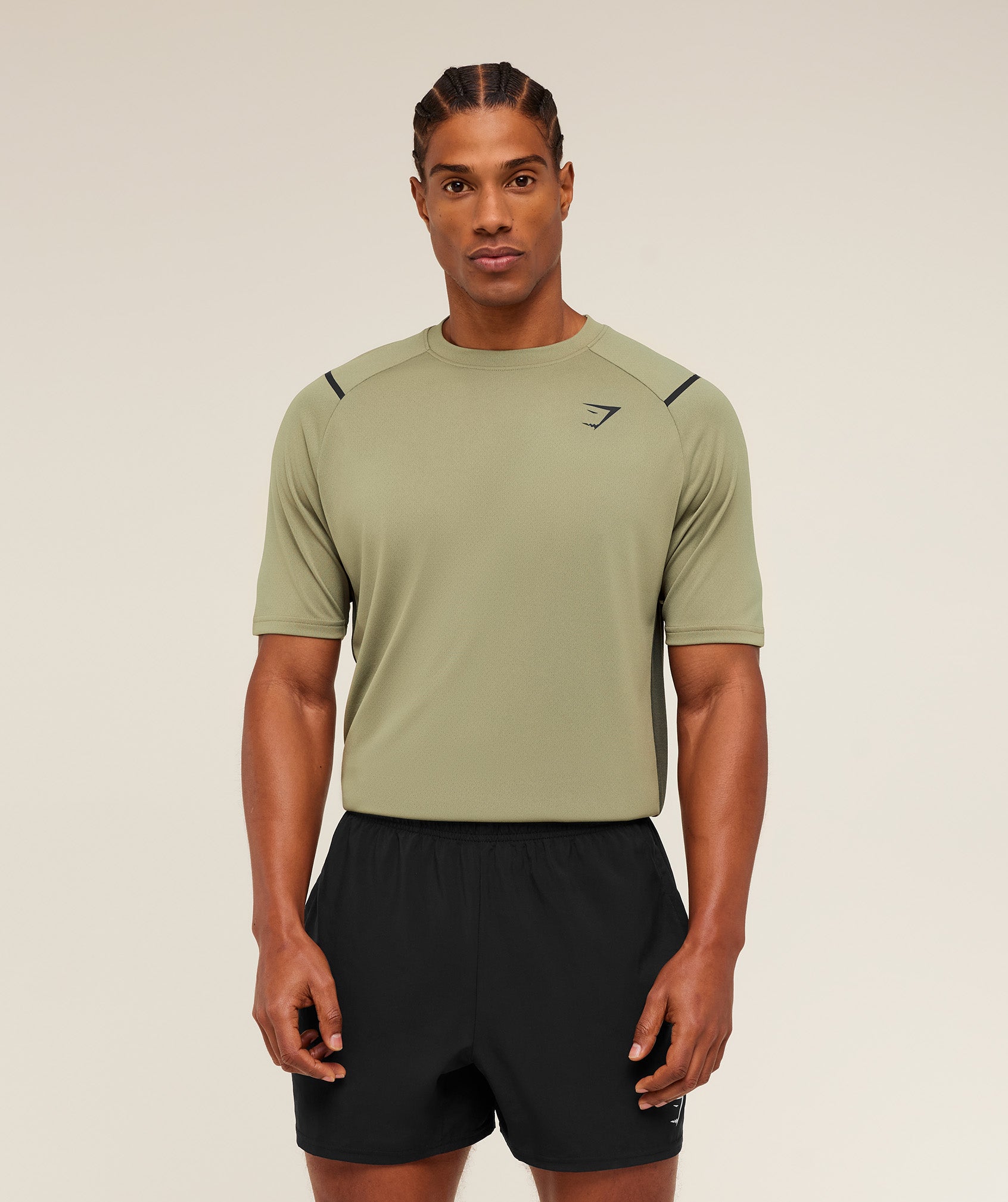 Gymshark Arrival Contrast T-Shirt -  Grounded Green /  Strength Green