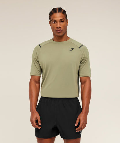 Gymshark Arrival Contrast T-Shirt -  Grounded Green /  Strength Green