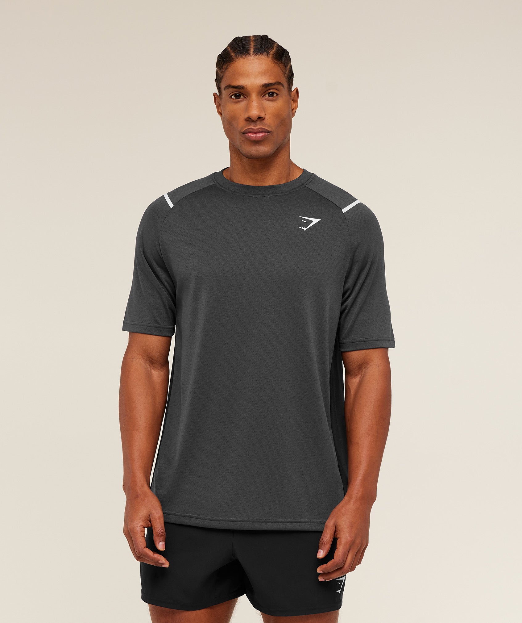 Gymshark Arrival Contrast T-Shirt - GS Onyx Grey/GS Black