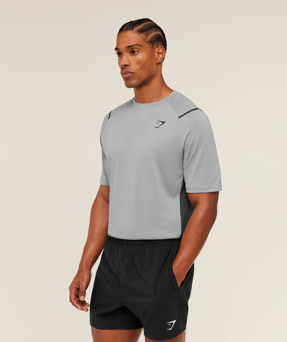 Gymshark Arrival Contrast T-Shirt -  Smokey Grey /  Onyx Grey
