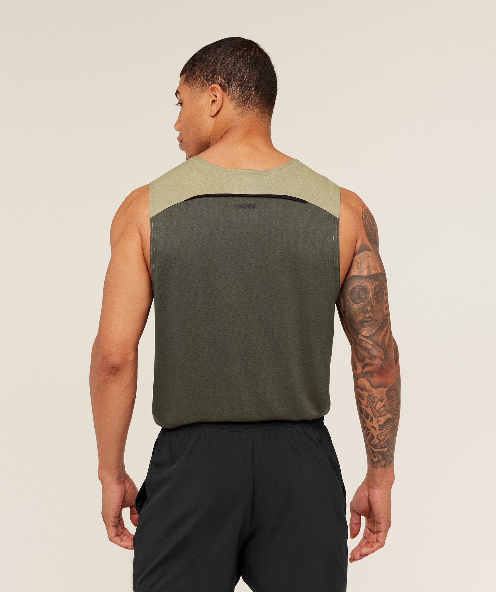 Gymshark Arrival Contrast Tank -  Grounded Green /  Strength Green