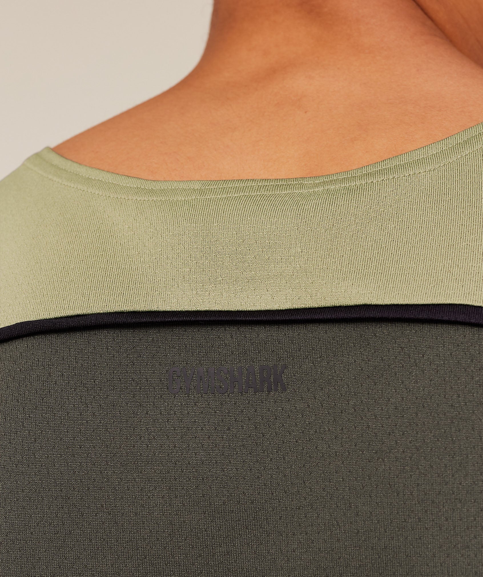 Gymshark Arrival Contrast Tank -  Grounded Green /  Strength Green