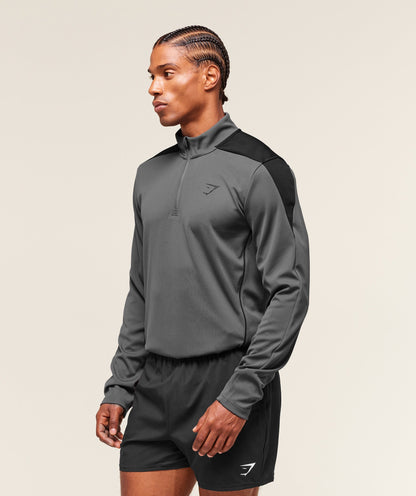 Gymshark Arrival Block 1/4 Zip - Dark Grey