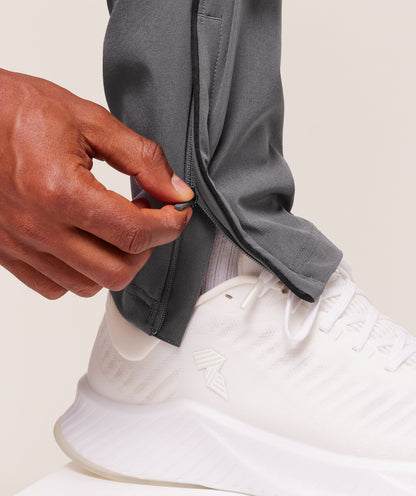 Gymshark Arrival Woven Block Joggers - Dark Grey