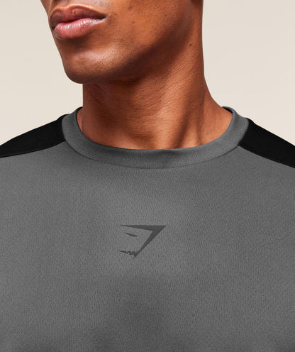 Gymshark Arrival Block T-Shirt - Dark Grey