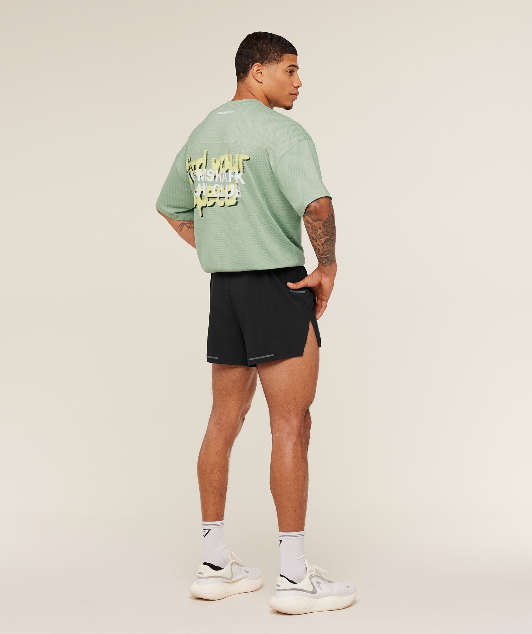 Gymshark Running Graphic T-Shirt - GS Haze Green