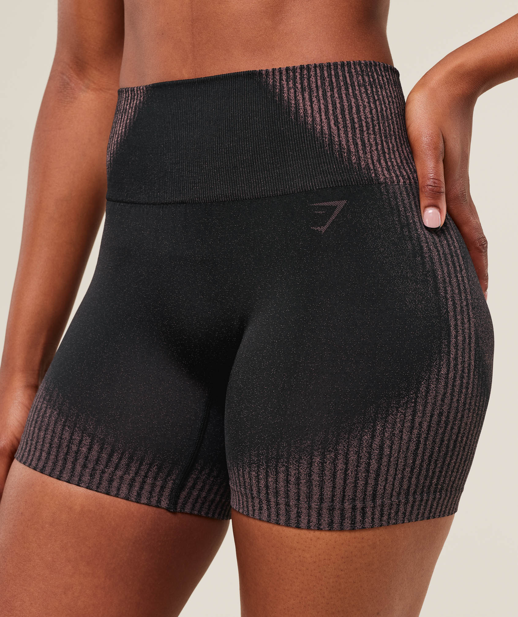 Gymshark Diffuse Seamless Shorts - Black/Calm Pink