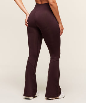 Gymshark Everyday Seamless Flared Leggings - Cherry Purple