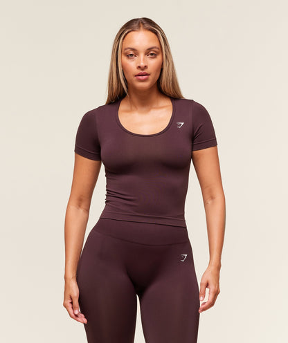 Gymshark Everyday Seamless Tight Fit Crew Neck Tee - Cherry Purple