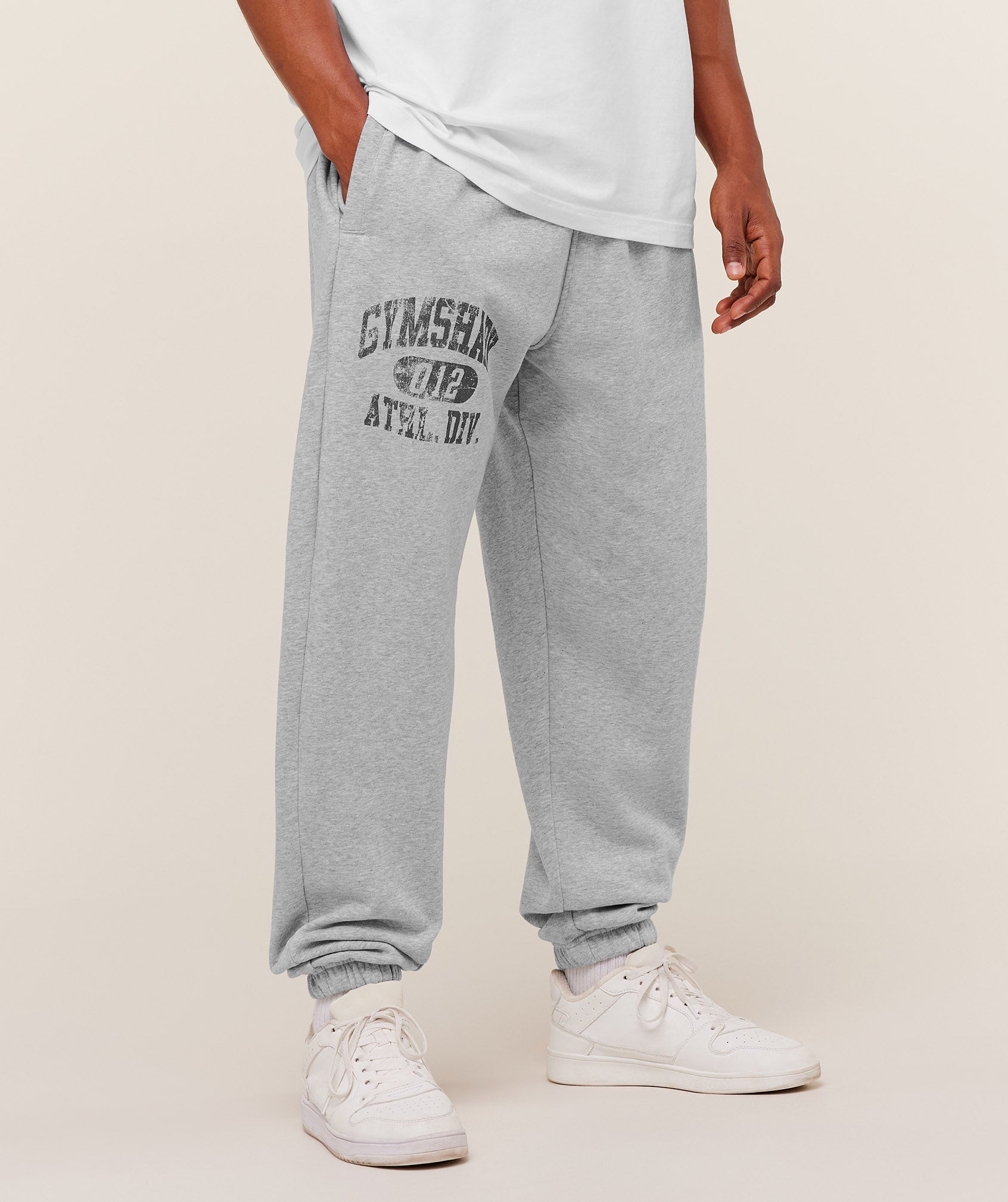 Gymshark Athletic Division Graphic Jogger - Light Grey Core Marl