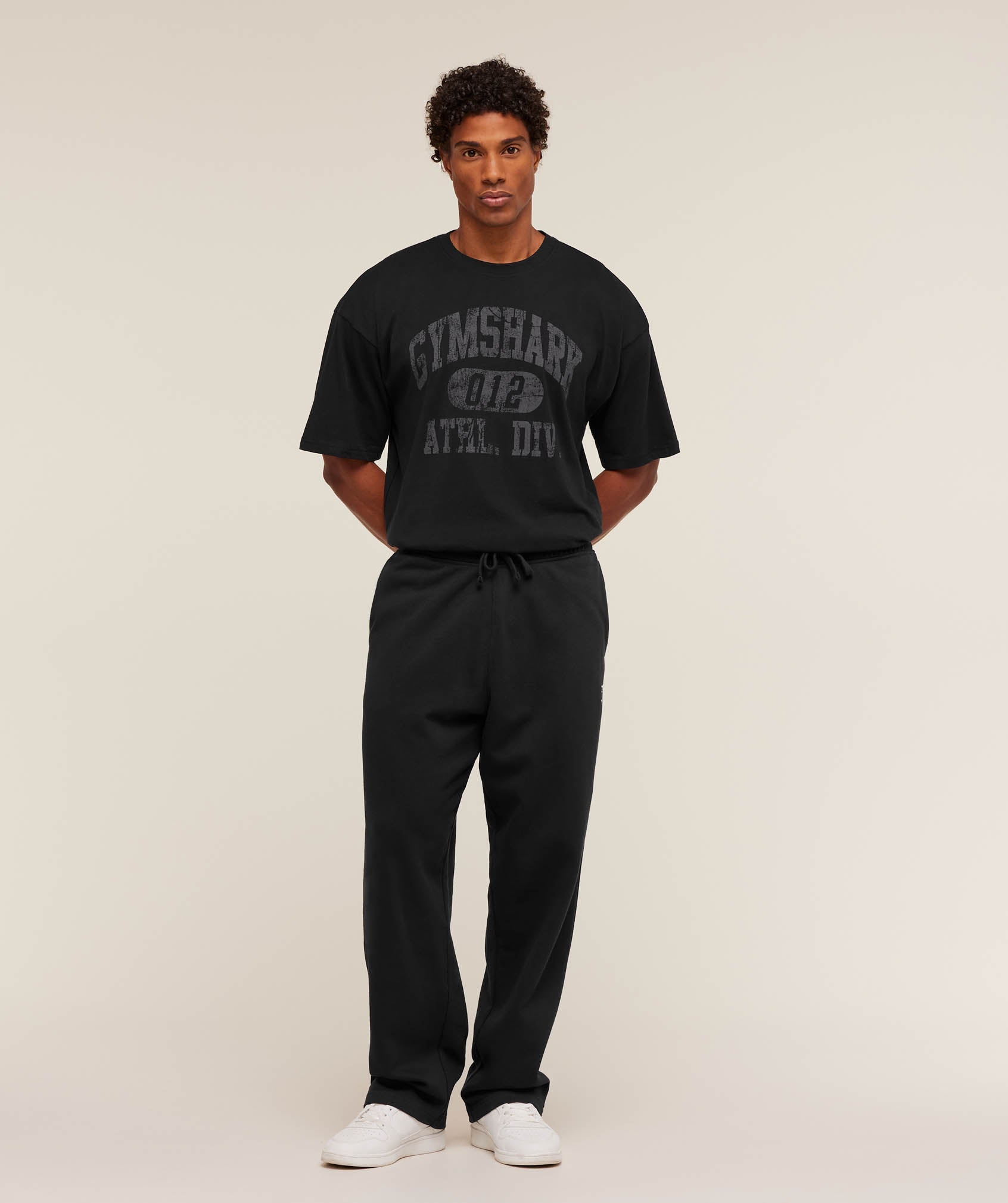 Gymshark Athletic Division Graphic T-Shirt - GS Black