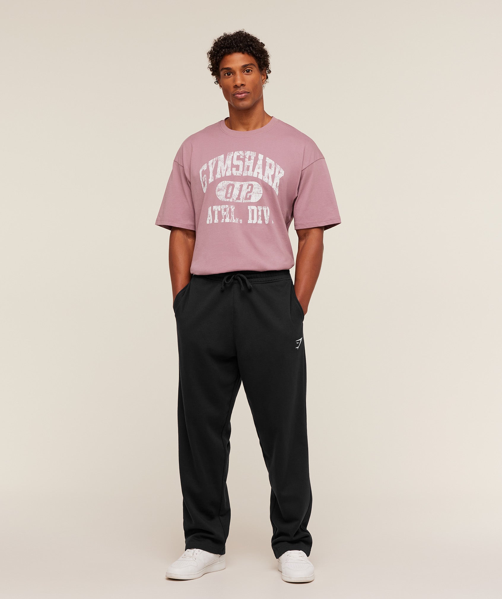 Gymshark Athletic Division Graphic T-Shirt - Calm Pink