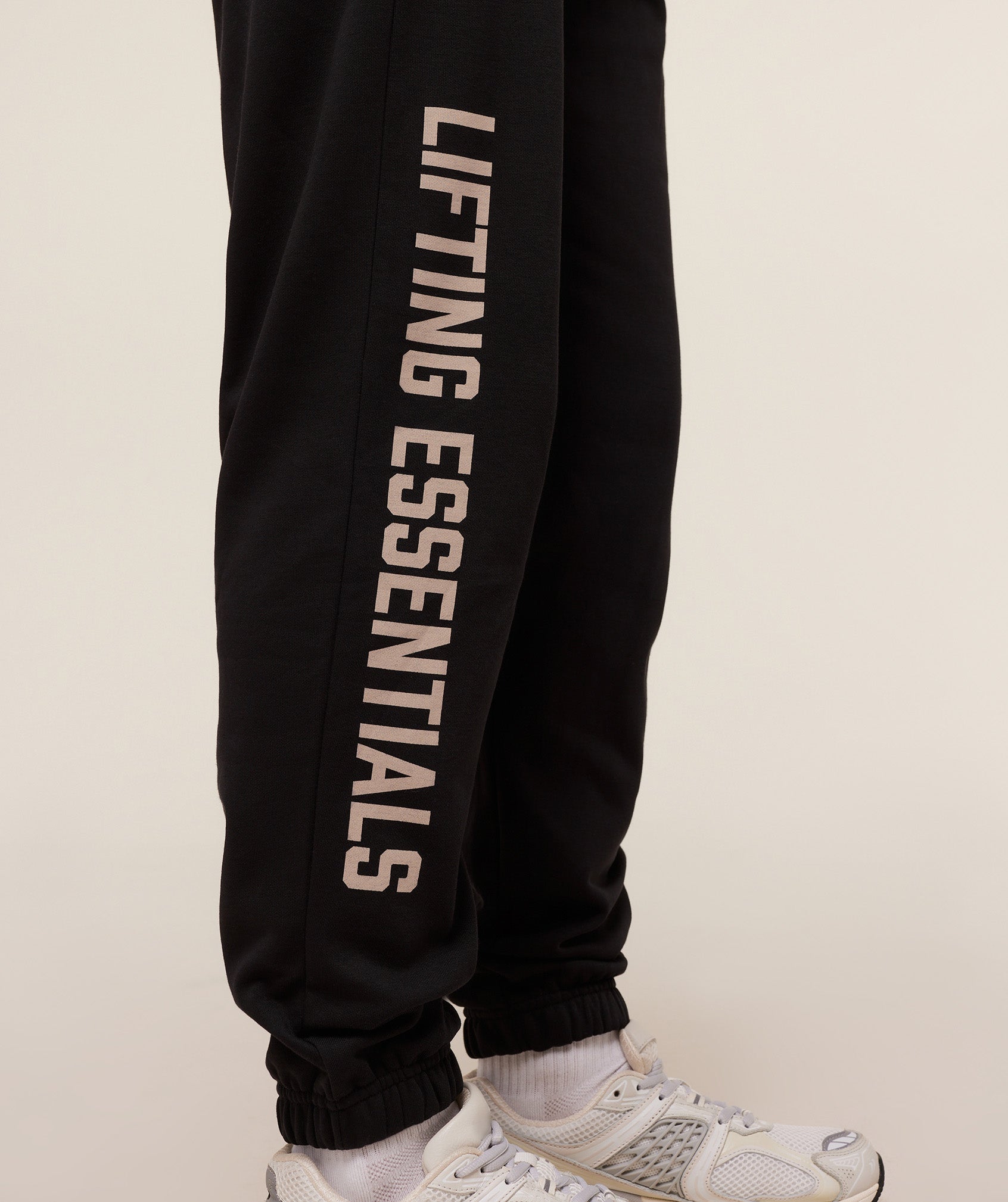 Gymshark Lifting Essentials Joggers - Black