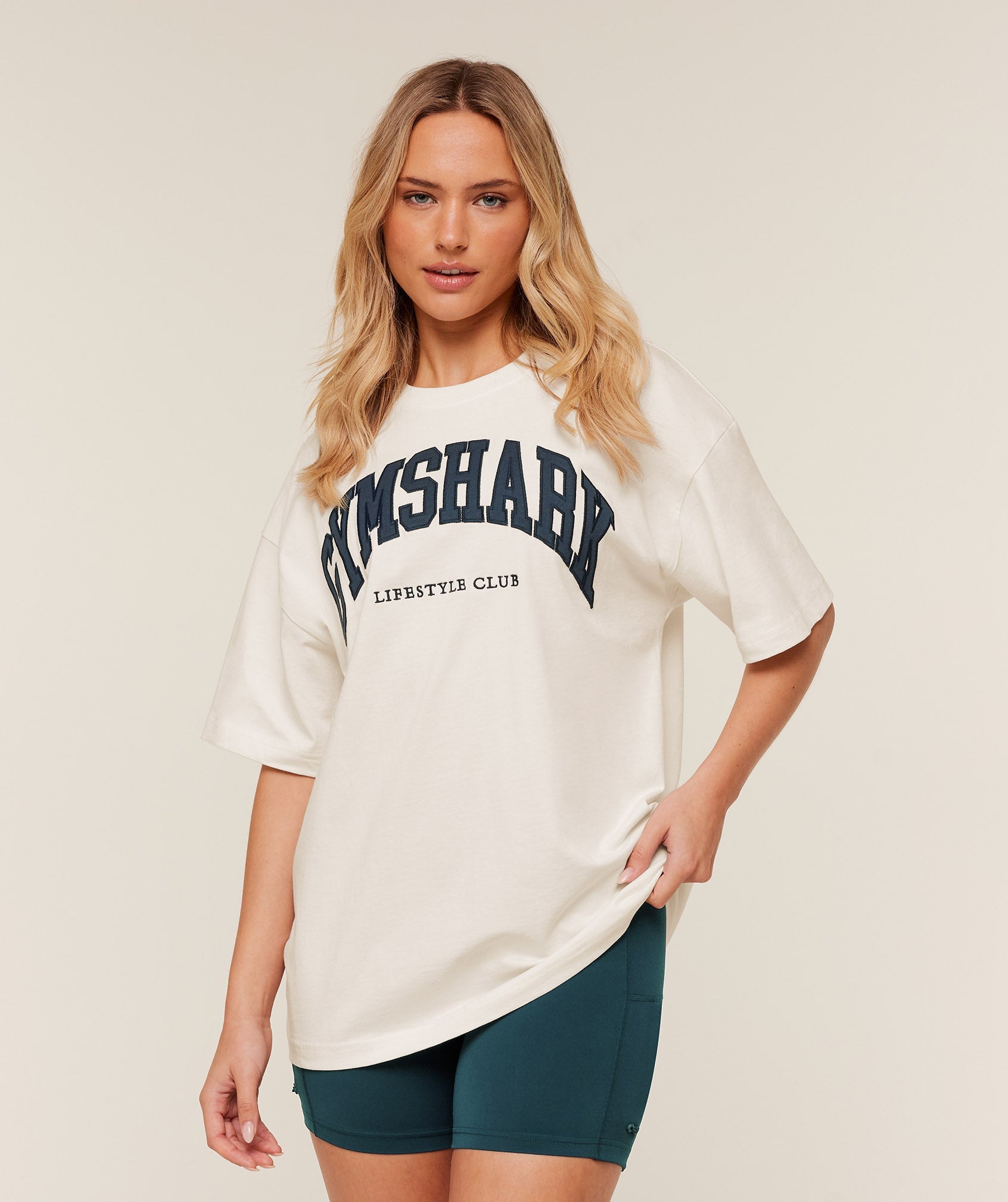 Gymshark Collegiate Graphic T-Shirt - GS Soft White