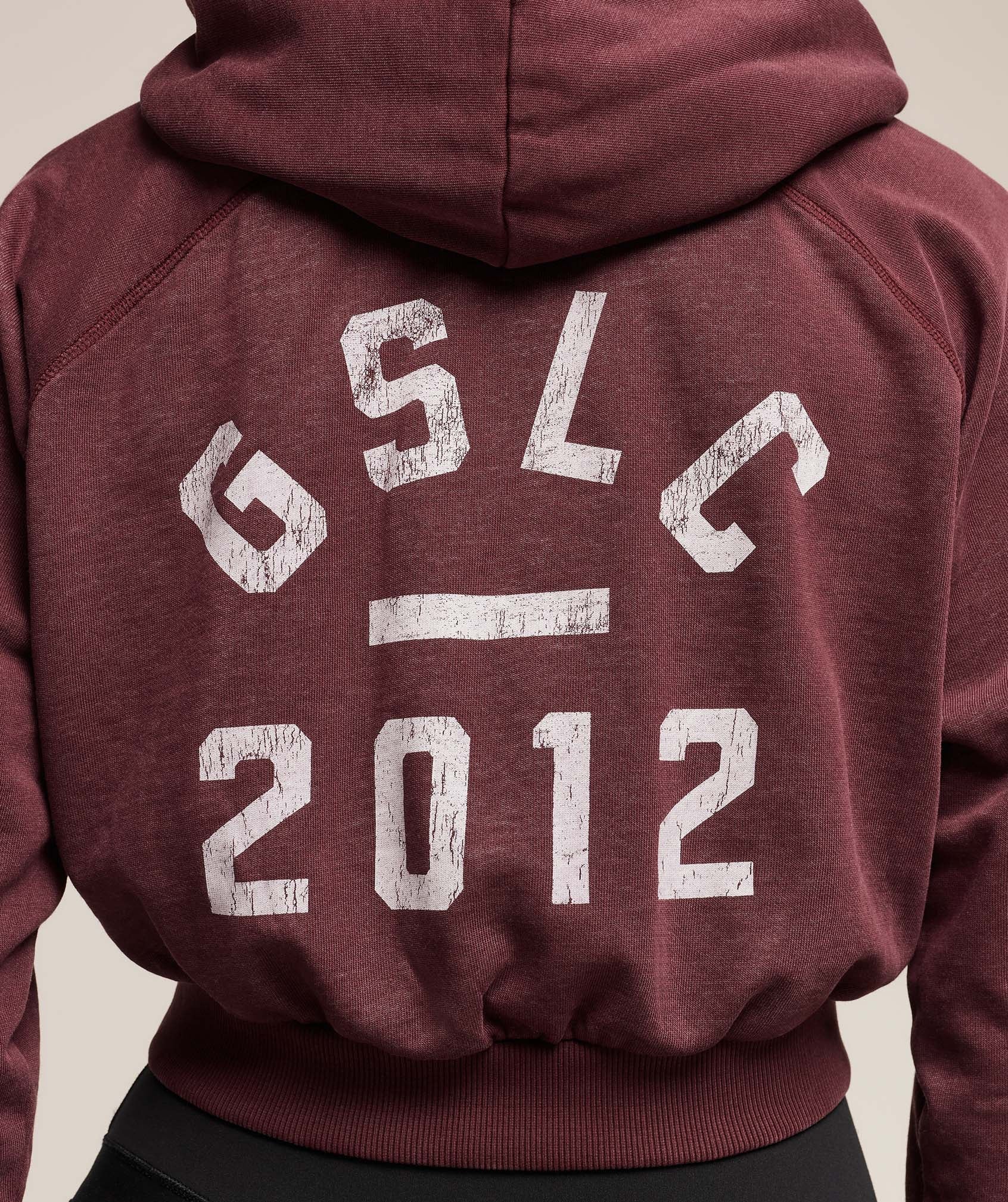 Gymshark Gymshark Lifting Club 2012 Graphic Cropped Hoodie - Rich Maroon/Wash