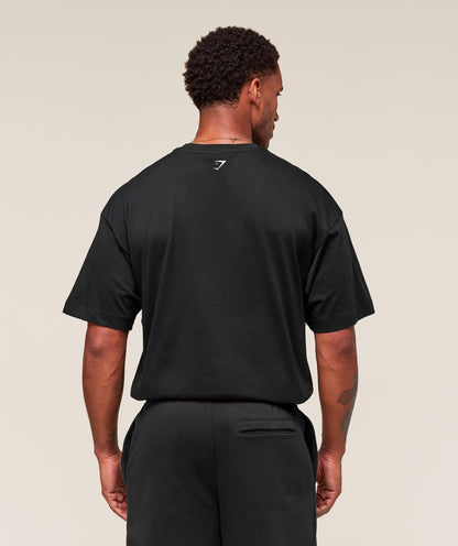Gymshark Worn Graphic T-Shirt - Black