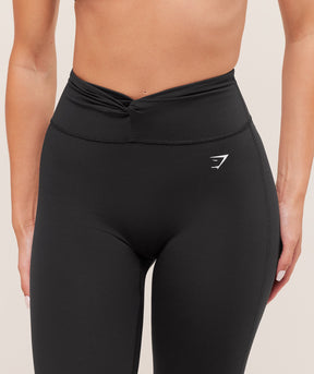 Gymshark Twist Front Straight Leg Leggings - Black
