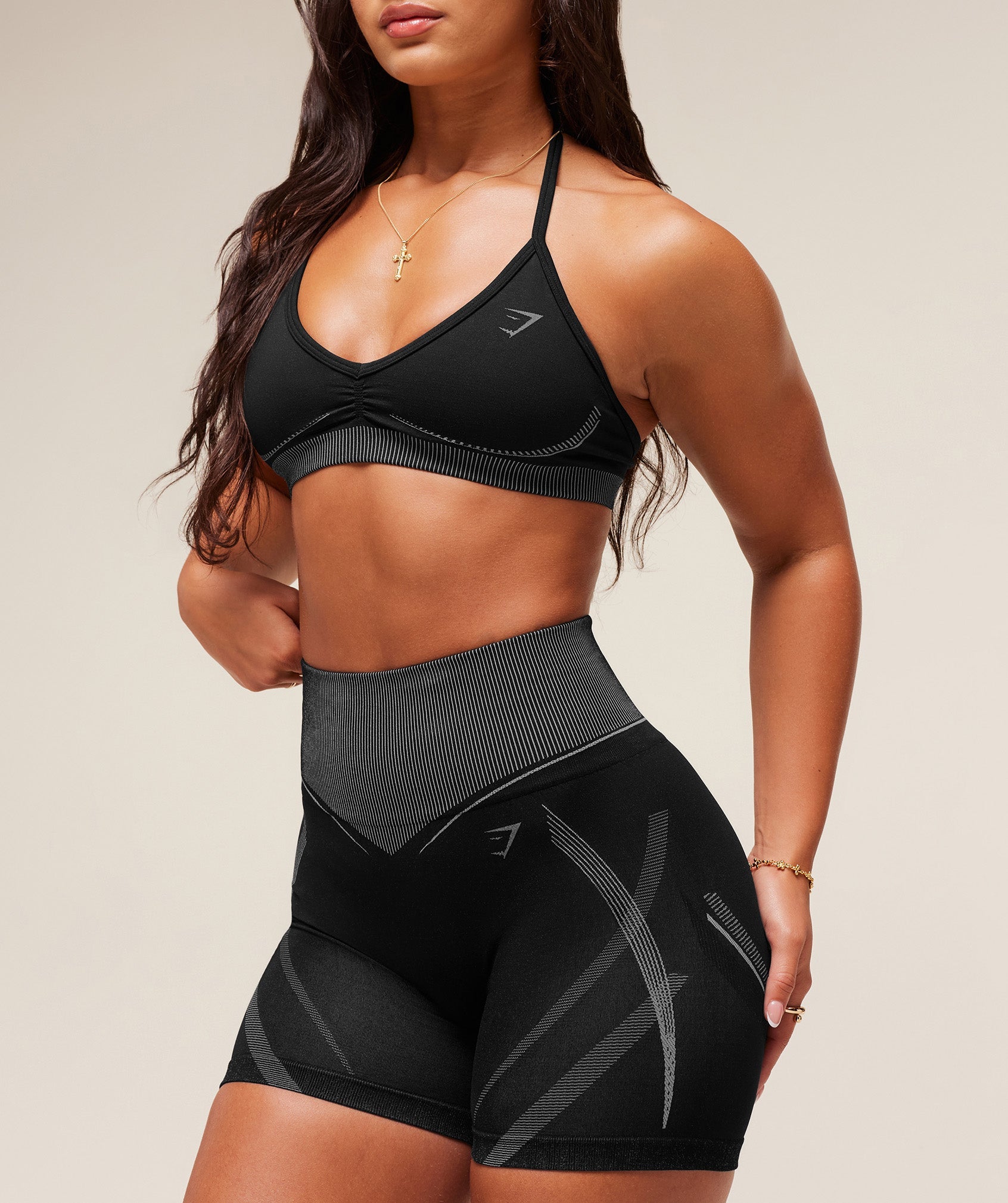 Gymshark x Analis Seamless Shorts - Black/Silver Grey