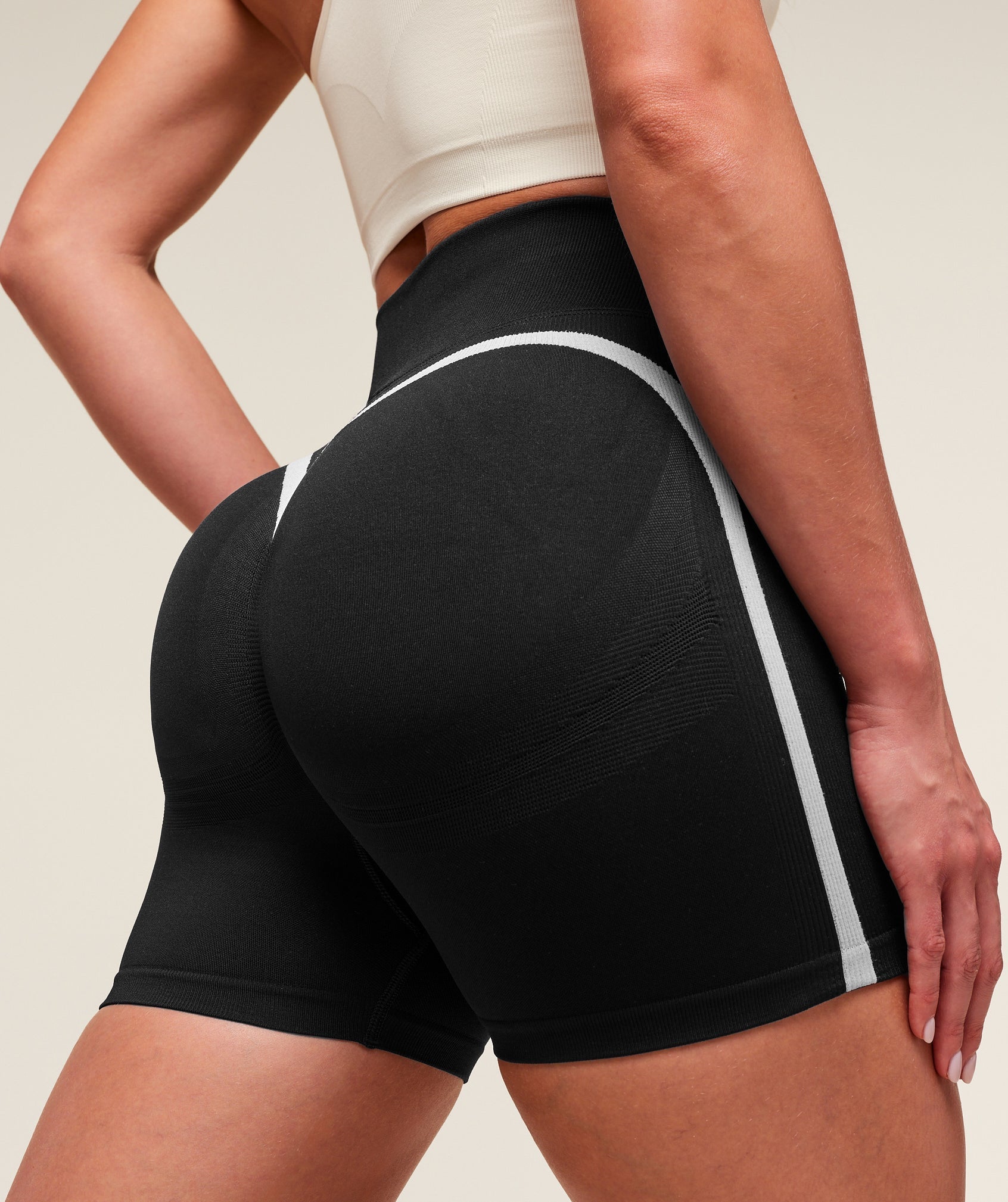 Gymshark Lift Varsity Seamless Shorts - Black
