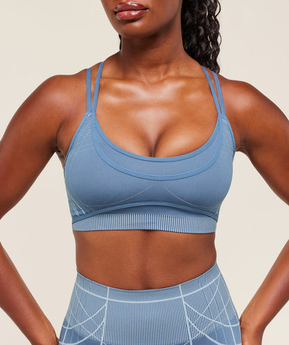 Gymshark Apex Seamless Strappy Sports Bra - Worn Blue/Gentle Blue