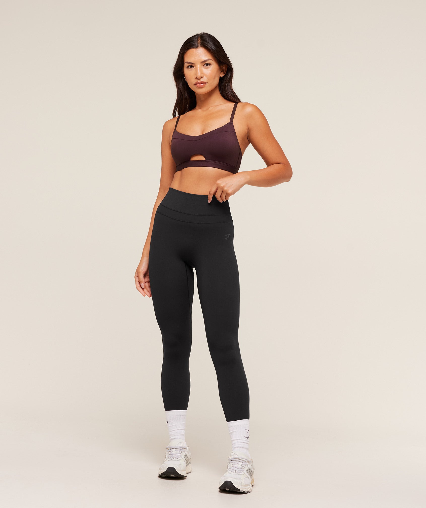 Gymshark Balcony Peekaboo Sports Bra - Cherry Purple