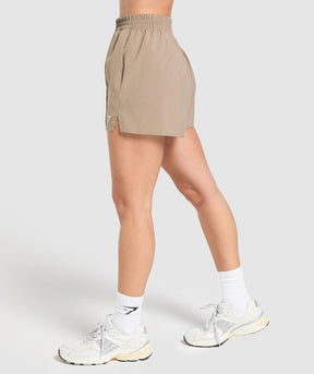 Gymshark Pintuck Shorts - Lifestyle Brown